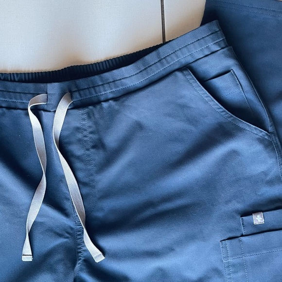 Women’s Figs Yola Petite Large - Picture 5 of 9